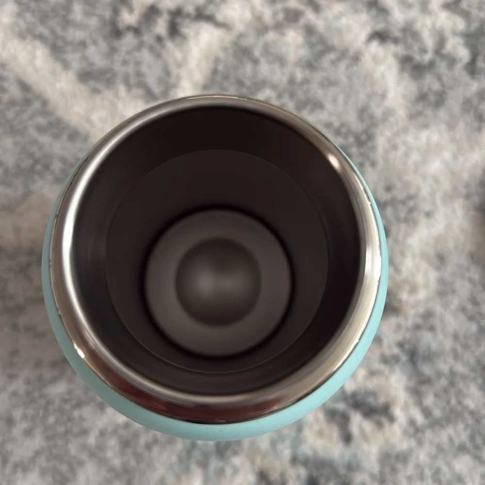 Hydro Flask 32oz Wide Flex Cap Water Bottle - Picture 4 of 6